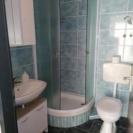 Mali Mate Apartman Tribalj