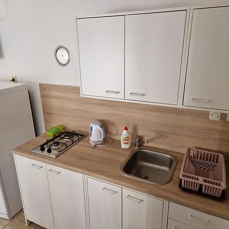 Mali Mate Apartman Tribalj