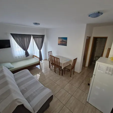 Mali Mate Apartment Tribunj (Sibenik-Knin)