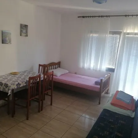 Apartman Mali Mate
