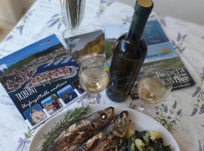 Mali Mate * Tribunj (Sibenik-Knin)