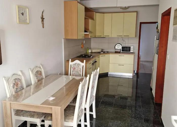 Mali Mate Tribunj (Sibenik-Knin)