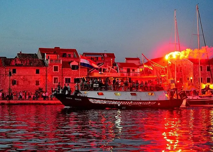 דירה Mali Mate *